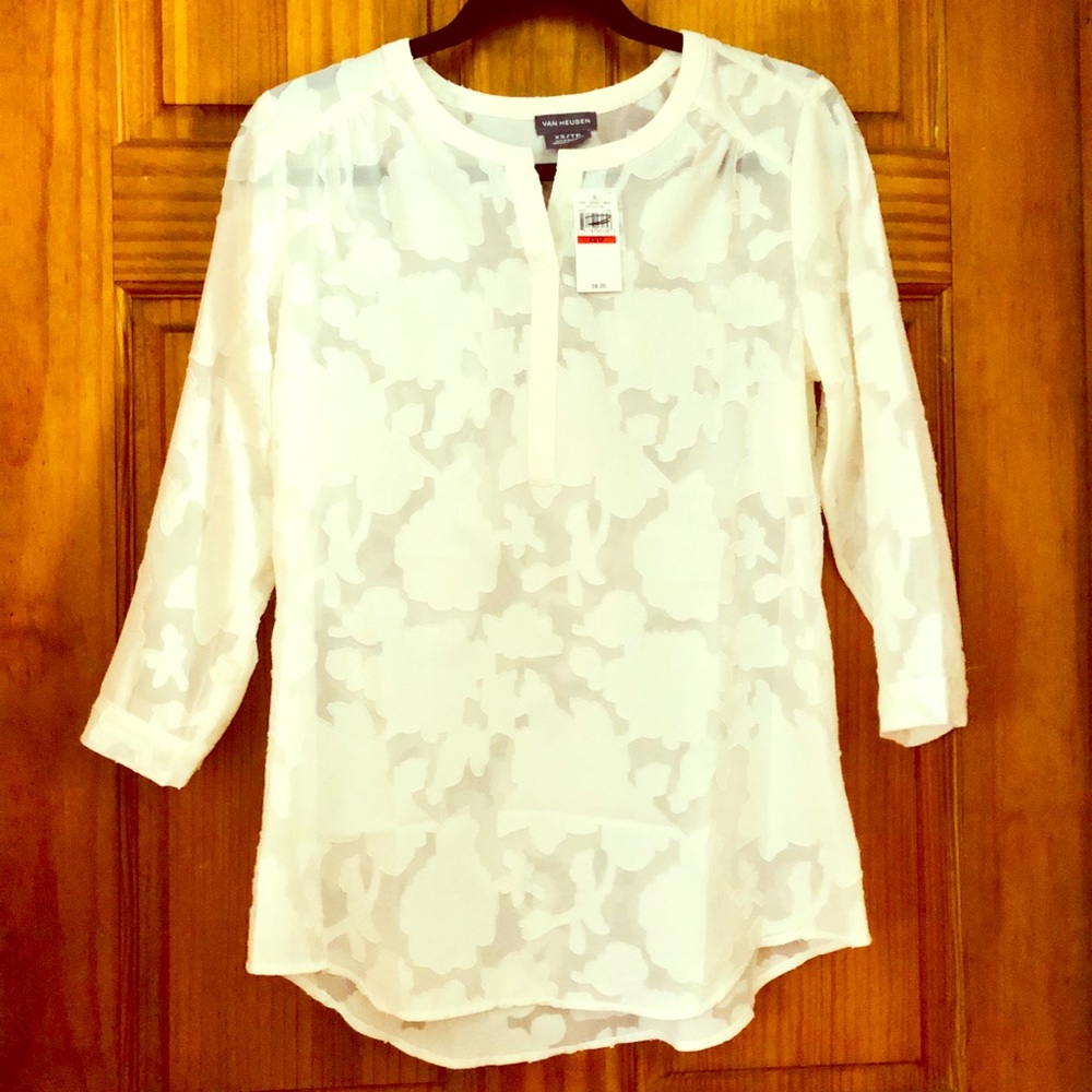 🏷Van Heusen Ivory 3/4 Sleeve Top